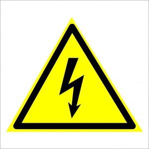 Знак W08 Опасность поражения электрическим током